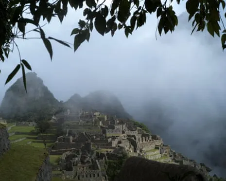 Boulders blocking Railway Lines Trap Nearly 1,000 Visitors en route to the Inca Citadel