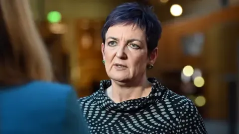 Major Legal Reforms in Scotland: Third Verdict Removed as Lawmakers Support Sweeping Legislation